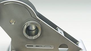 Abnahmebauteil zur Evaluation eines Bohrwerks: Musterteil mit 20 Geometrien,  Schweißkonstruktion aus V4A. (Glatt)