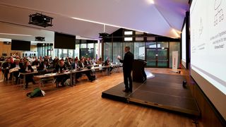 de-2022-08-103-leichtbau-bw-thl22-global-lightweight-summit-bild-1 (Quelle: )