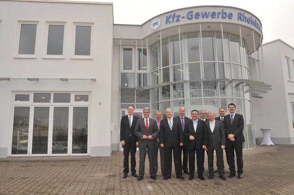 Neue Heimat: Der Kfz-Landesverband Rheinland-Pfalz hat am Montag sein neues Verbandshaus in Bad Kreuznach offiziell in Betrieb genommen. (Baeuchle)