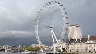 Das Millennium Wheel in London dreht sich seit zehn Jahren – dank der Wälzlager von FAG. Bilder: Schaeffler (Archiv: Vogel Business Media)