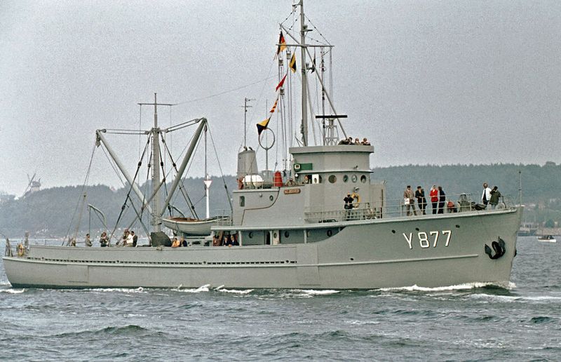 Das Schiff H. C. Oersted im Jahr 1972 in Kiel. (Bild: Hans Christian Oersted W Kiel 09-1972 / Wolfgang Fricke / CC BY / de.wikipedia.org)