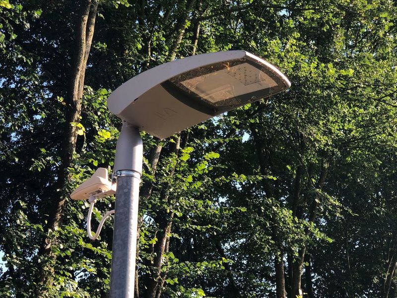 Alle Straßenleuchten wurden auf LED umgerüstet. (Alpha-Omega Technologie GmbH & Co. KG)