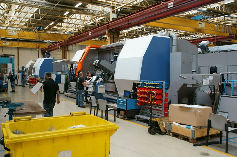 Die Produktion bei WFL Millturn Technologies GmbH & Co. KG am Standort in Linz. (Bild: Matthias Vogel)