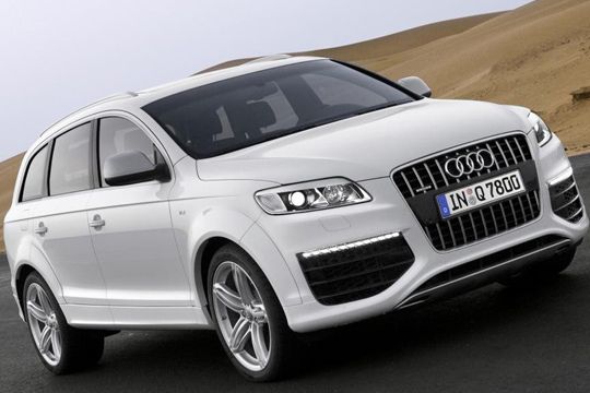 Die Höchstgeschwindigkeit des Diesel-SUV beträgt 250 km/h. Der Verbrauch liegt im Schnitt bei 11,3 Litern auf 100 Kilometer. (Archiv: Vogel Business Media)