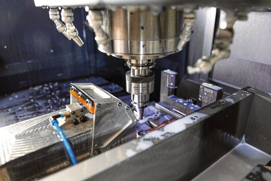 L'usure des outils passée au crible dans le centre de technologie de Blaser Swisslube. L'usure des outils passée au crible dans le centre de technologie de Blaser Swisslube.