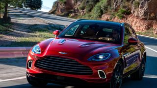 Im Frühjahr 2020 geht der Aston Martin DBX offiziell an den Start. (Aston Martin)