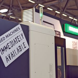 Ein großer Vorteil von Gebrauchttechnik ist die sofortige Verfügbarkeit. Dies und der günstige Preis machen Gebrauchtmaschinen auch in der Türkei so beliebt.