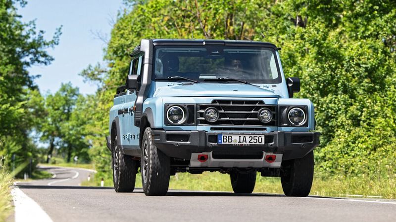 Wie beim geschlossenen Station Wagon gibt es die Wahl zwischen einem Diesel (183 kW/249 PS) und einem Benziner (210 kW/286 PS). (Bild: www.albertocervetti.com)