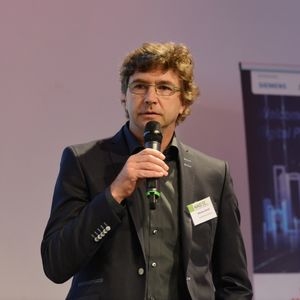Impressionen des diesjährigen Digital Plant Kongress aus Würzburg. Fach- und Führungskräfte aus den Bereichen Prozessindustrie, Anlagenbau, Anlagenplanung und Anlagenkonstruktion diskutierten spannende Fragen rund um die Digitale Anlage.(Bild: Untch)
