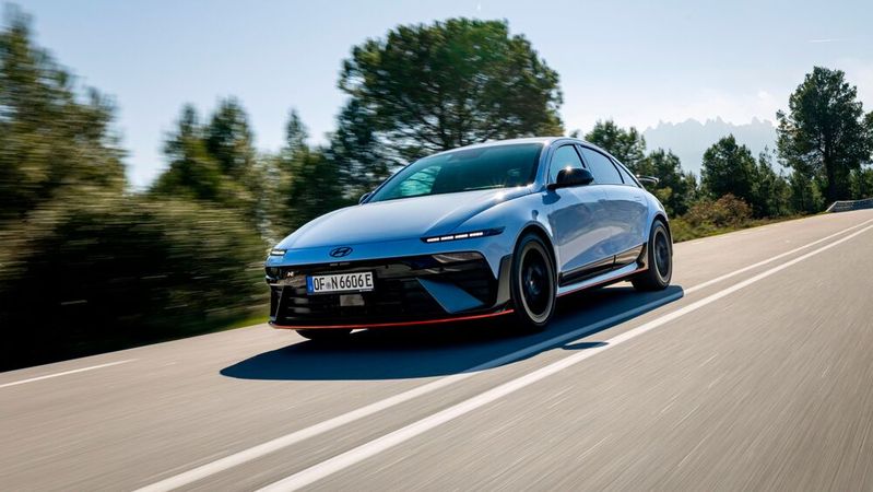 Der Hyundai Ioniq 6 N weckt beim Fahrer Emotionen, die die E-Mobilität bislang kaum erzeugen konnte.(Bild:  Hyundai)
