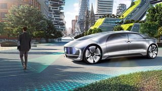 Der Antriebsstrang der Zukunft sowie künstliche Intelligenz im Fahrzeug stehen aktuell im Mittelpunkt der Automobilindustrie. (Daimler)