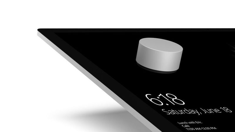 Der Surface Dial ist ein Drehregler, der mit der Oberfläche des Surface Studio interagiert. (Microsoft)