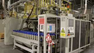 Der Kugelstrahlautomat von Sinto (Typ ABT 3G), der unter den Hammer kommt. (Bild: Surplex)