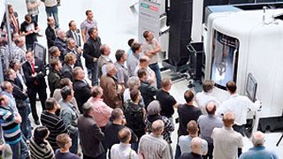 Erfolgreiches Roadshow-Konzept: 2013 besucht DMG/Mori Seiki Kunden in Europa, Asien und den USA. (Bild: DMG/Mori Seiki)