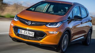Der Ampera-E muss bei den Vertragswerkstätten vorfahren. (Bild: Opel)