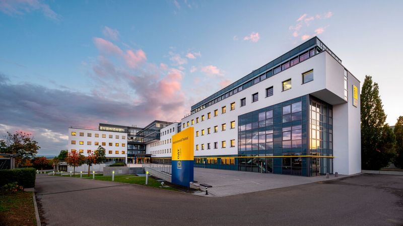 Die DAT wurde in Berlin gegründet und ist 1946 nach Stuttgart gezogen. Seit 2003 ist der Firmensitz in Ostfildern (im Bild). (Bild: DAT)