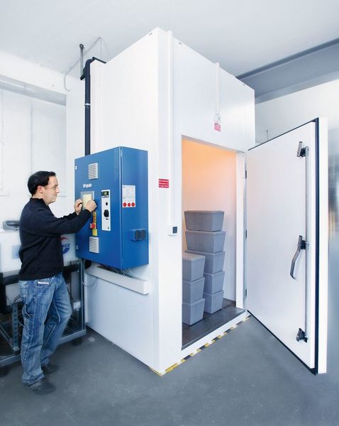 Abb.3: In der unternehmenseigenen Klimakammer testet Storopack neu entwickelte Lösungen für den temperaturgeführten Versand. (Storopack)