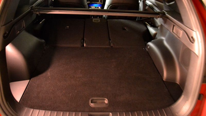 Bei komplett umgelegten Rücksitzlehnen bietet der neue Tucson bis zu 1.799 Liter Stauraum. (Bild: Michel/»kfz-betrieb«)