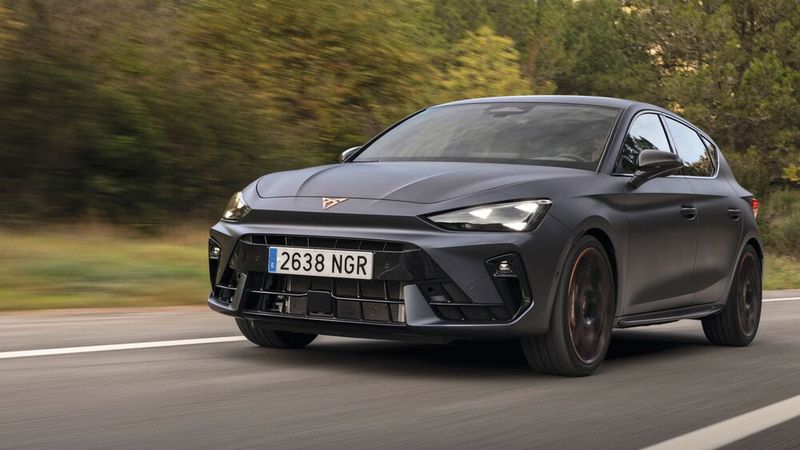 Der Leon VZ wird in 5,4 Sekunden 100 km/h schnell. (Bild: sessantuno.com)