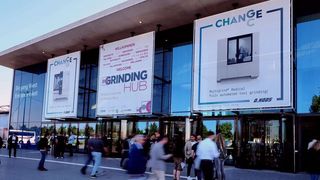 Es ist zwar noch ein Jahr Zeit, bis die Schleiftechnikmesse Grindinghub wieder in Stuttgart auf Besucher wartet. Aber wer Ausstellen will, der sollte sich jetzt bereits anmelden, informieren der VDW und die Messe Stuttgart. (Bild: VDW)