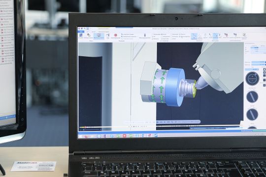 (Nach Fertigstellung der Programmierung erfolgt die Simulation zur Überprüfung. Bildquelle: Oltrogge)
