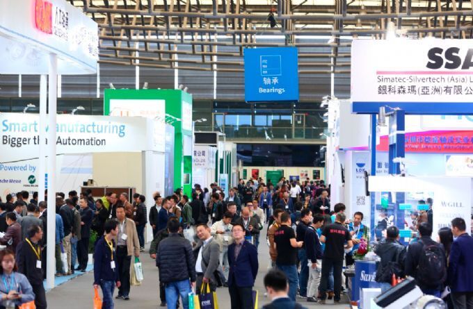 Die Deutsche Messe AG richtet über ihr Gemeinschaftsunternehmen Hannover Milano Fairs Shanghai Ltd. unter anderem die PTC Asia für die Antriebs- und Fluidtechnik aus. (PTC Asia)