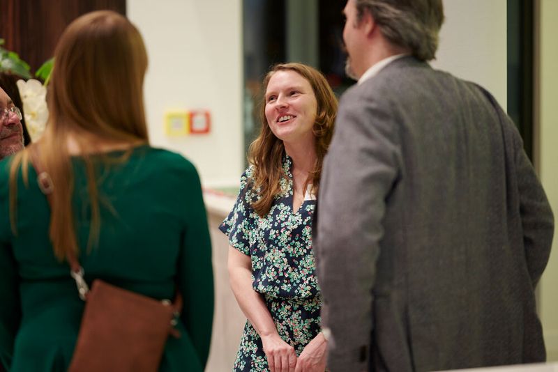 Impressionen vom ELEKTRONIKPRAXIS Frühlingsfest 2023 im Ketterer Kunst mit der Verabschiedung von Johann Wiesböck.  (Bild: © EYE AM CHRIS)