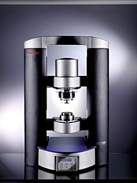 2	 Das Thermo-Scientific-Rheometer Haake Mars (Archiv: Vogel Business Media)