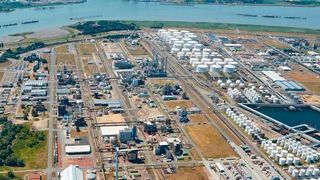 Die neue Anlage für pyrogene Kieselsäure am Standort von Evonik in Antwerpen ist gestartet. (Evonik)