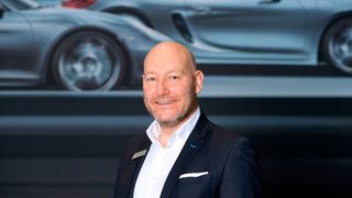 Christian Schuder verantwortet ab August das Geschäft des Porsche-Zentrums Stuttgart-Flughafen als Geschäftsführer. (Bild: Porsche AG)