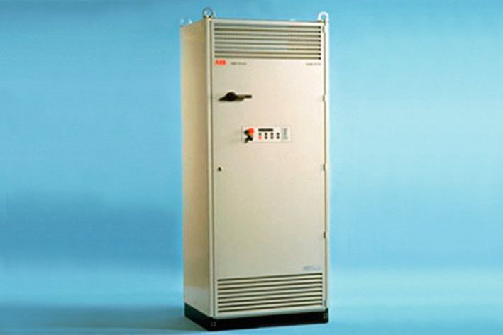 1985: Der SAMI Star war der erste Niederspannungsfrequenzumrichter mit feldorientierter Regelung. (Bild: ABB)