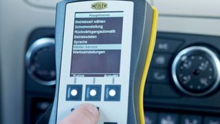 Eine intuitive Menüführung zeichnet das überarbeitete Bedienkonzept von Meiller aus. (Bopla)