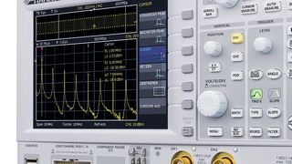 Vom großen 500-MHz-Oszilloskop der HMO3000-Serie bis zum kleinsten Kompaktgerät mit 70 MHz: Alle Oszilloskope der HMO-Reihe von Hameg bieten die gleichen umfangreichen FFT-Funktionen und eine FFT-Speichertiefe von 65.536 Punkten. ( Hameg)