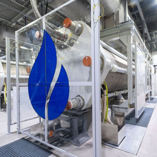 Die Inbetriebnahme der Pilotanlage setzt den Startschuss für den Ausbau des RWE-Standortes Lingen zu einem bedeutenden Wasserstoffstandort in Deutschland. (Bild:  RWE)