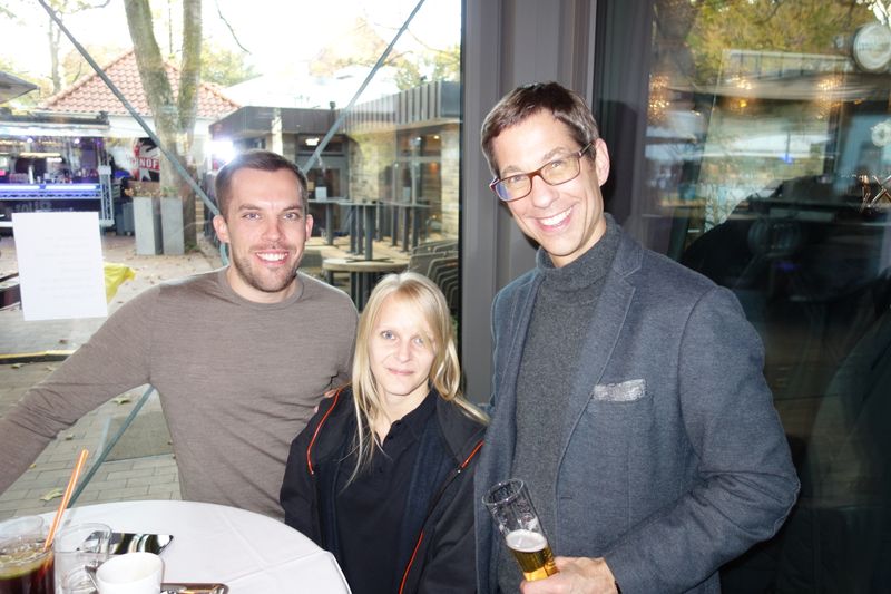 (v. l.) Timo Seidel, LG, Annett Eichler, S&K, und Fabian Scholz, komma,tec. (IT-BUSINESS)