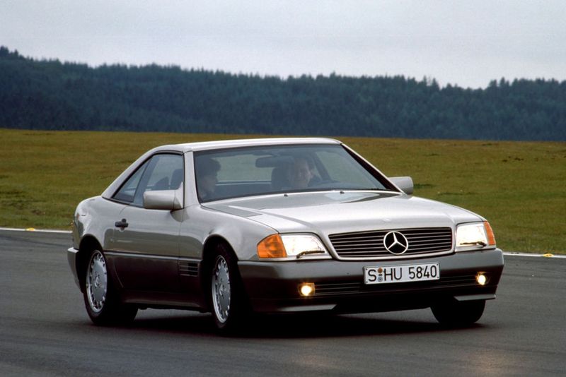 Der SL R129 ab 1989 mit Hardtop. (Bild: Daimler)