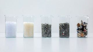 Beispielhafte Verarbeitungs- und Produktionsreste, Rein- und Rezyklat-Kunststoffe als
Einsatzmaterialien für die thermochemische Behandlung im Thermolyseprozess. (Bild: ZSW)