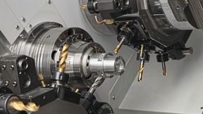 Die Miyano BNE-65 ATC ist die erste Kurzdrehmaschine, die mit dem innovativen Werkzeugwechselsystem ausgerüstet ist. Bis zu 24 Werkzeuge können in der ATC-Einheit bevorratet und bei Bedarf automatisch eingewechselt werden. (Bild: Citizen Machinery Europe GmbH)