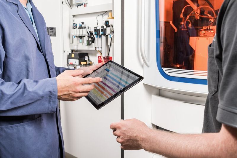 Alles im Griff: Mit dem United Grinding Production Monitor. (Studer)