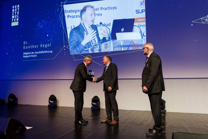 Impressionen der Gala „Vernetzte Welten“ zum 125. Geburtstag des Fachmedienhauses Vogel Business Media. (Stefan Bausewein)