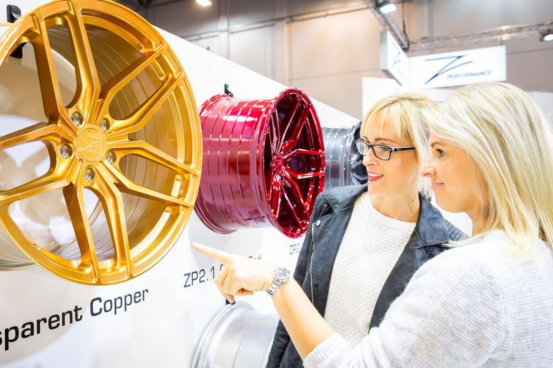 Felgen sind Styling-Elemente mit Blickfang-Funktion. (Messe Essen)