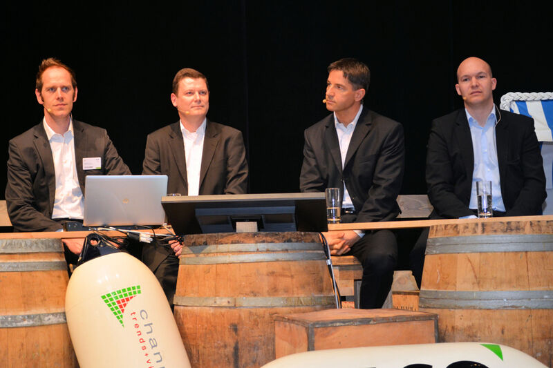 Auf dem heißen Stuhl: die ALSO-Chefs Matthias Lorz, Reiner Schwitzki, Heino Deubner und Stefan Klinglmair. (IT-BUSINESS)