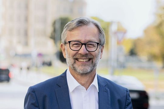 Dr. Heiko Geue(Bild:   Ministerium für Finanzen und Digitalisierung MV)
