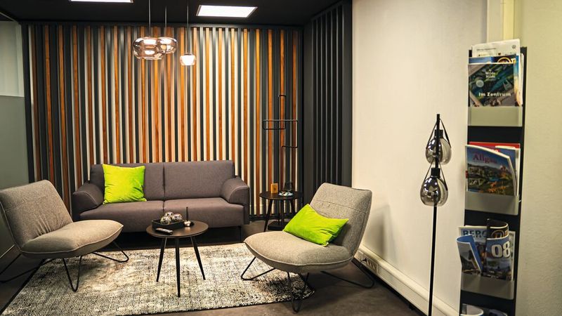 Bei der Gestaltung legt die Gruppe Wert auf einen Lounge-Charakter. (Bild: Walter Seitz GmbH + Co. KG)