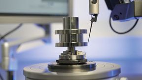 Qualitätsprüfung im Detail: Rundheitsvermessung eines Werkstücks mittels Accretech Rondcom. (Bild: Accretech)