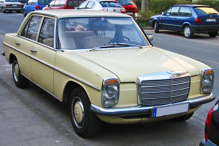Rang 7: Mercedes Benz „8“ mit 7.503 H-Kennzeichen / Bestand 9.506 (Bild: gemeinfrei)