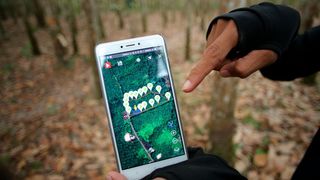 Durch ein digitales Rückverfolgungssystem kann Continental die gesamte Lieferkette für dessen verwendeten Kautschuk dokumentieren. (GIZ/Canopy Indonesia)