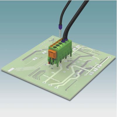 Direktstecktechnik: SKEDD verbindet den Steckverbinder über Bohrlöcher mit der Leiterplatte. (Bild: Phoenix Contact)