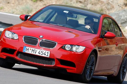 Der neue BMW M3 ist angenehm neutral gehalten. Dennoch zeichnet ihn coole Sachlichkeit aus. (Archiv: Vogel Business Media)
