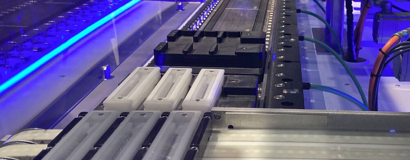 In der Automatisierung wird bald nicht mehr die traditionelle Streuerungsebene den größten Profit bringen, sondern Daten, Software und intelligente Geräte.(Bild:  Stefanie Michel)